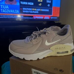 Nike Air Max Sneakers in Light Gray and Cream